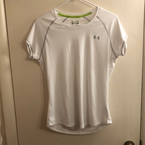 Women’s Under Armour heatgear T shirt - Picture 1 of 4